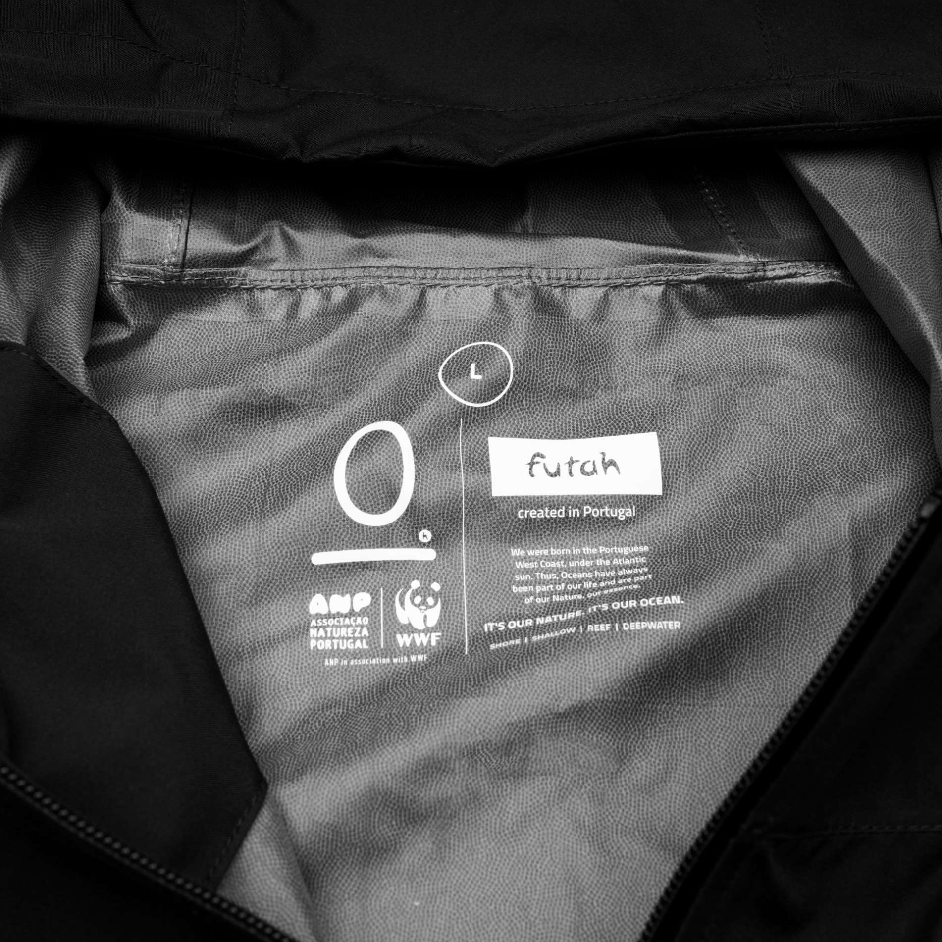 Futah - Parka Imperméable Noire (3)
