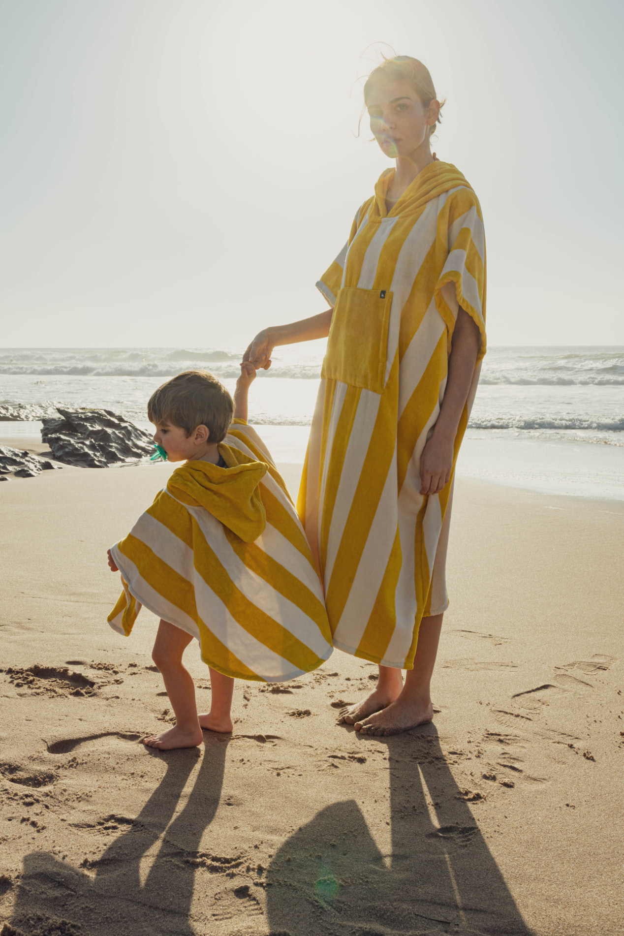 Futah - Bedu Mostarza Poncho de Rizo Bébé (3)