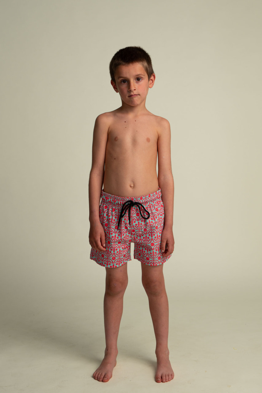 Futah - Short de Baño Niño Acuático & Rojo Flora (1)